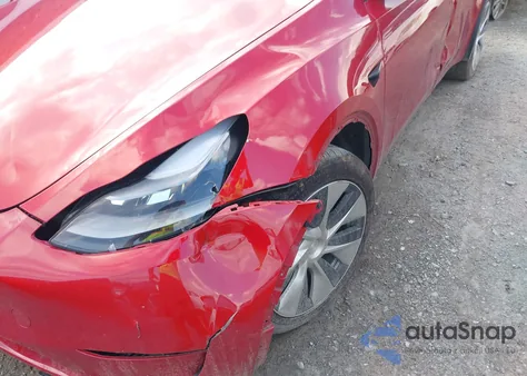 2023 Tesla Model Y Awd/Long Range Dual Motor All-Wheel Drive из США, поврежденный, VIN 7SAYGDEE7PF673151